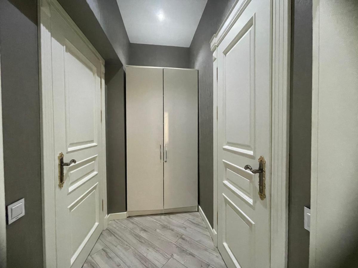 Luxe Azure Apartment Baku Ngoại thất bức ảnh